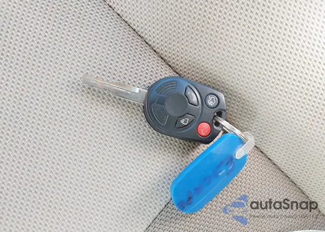 2009 Ford Escape Xlt from USA, damaged, VIN 1FMCU03709KA79578